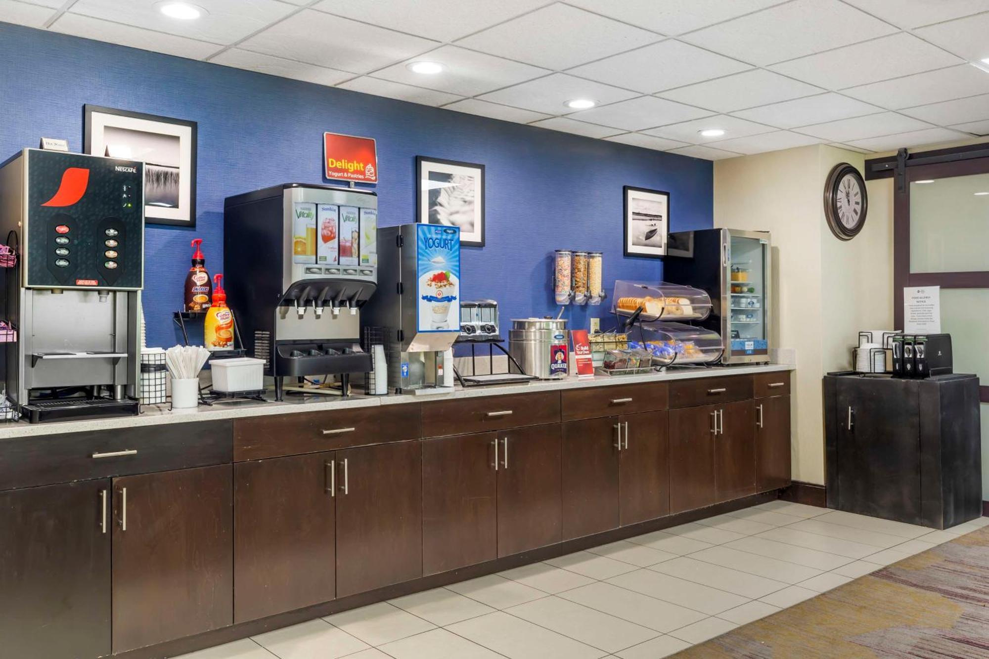 Best Western Plus Berkshire Hills Inn & Suites Pittsfield Esterno foto