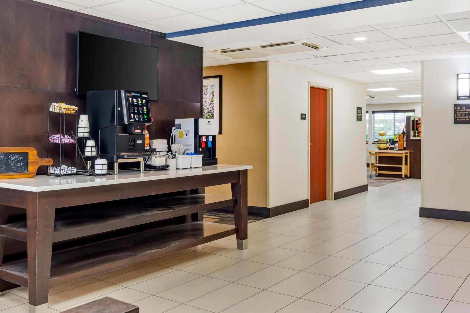 Best Western Plus Berkshire Hills Inn & Suites Pittsfield Esterno foto